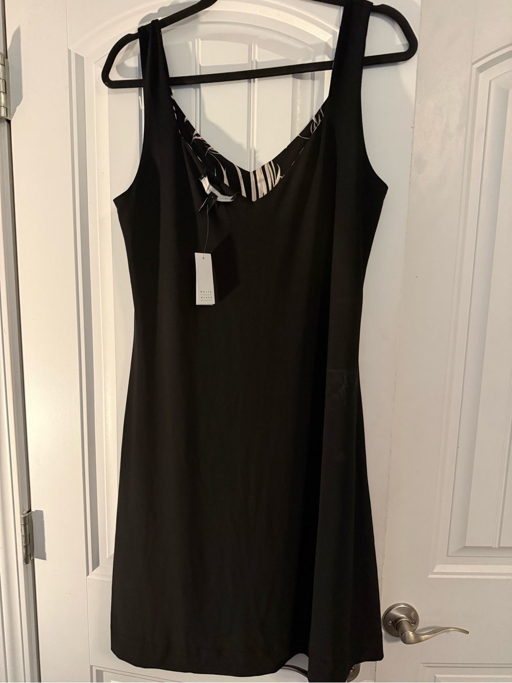 NWT White House Black Market Reversible Palm Print Dress Medium Regular - Picture 3 of 9